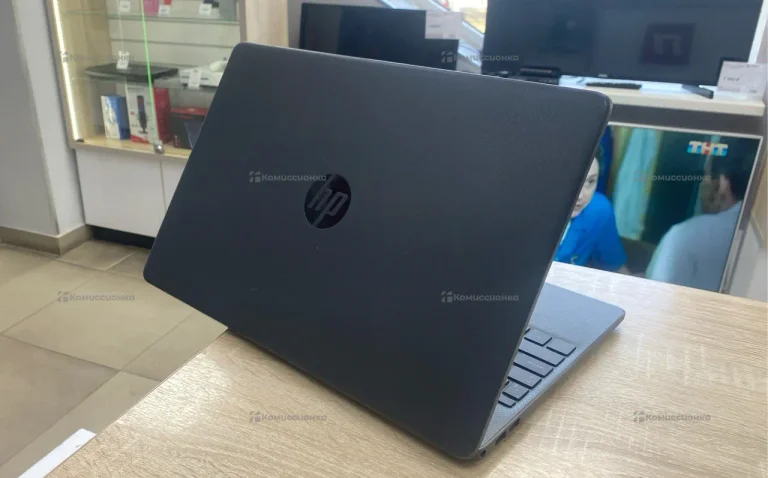 Ноутбук  HP Laptop 15s-fq1xxx