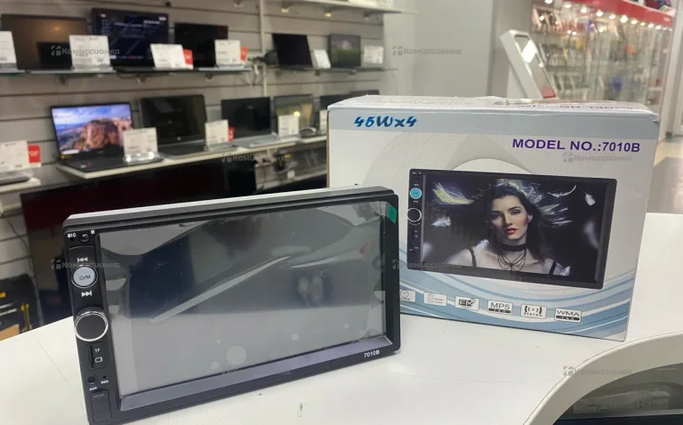 Автомагнитола Car MP5 Player Model 7010B