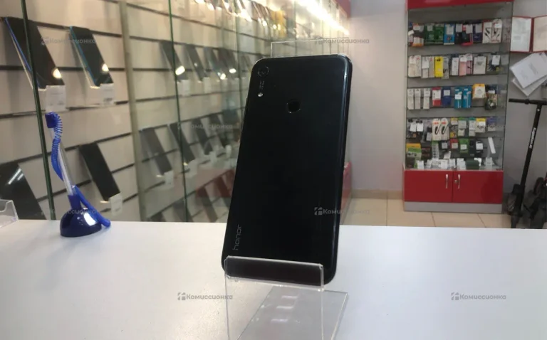 Honor 8A 3/64 ГБ