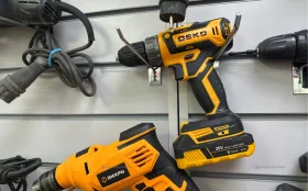 Купить Аккумуляторная дрель-шуруповерт DEKO DKCD12FU-Li б/у , в Челябинск Цена:2100рублей