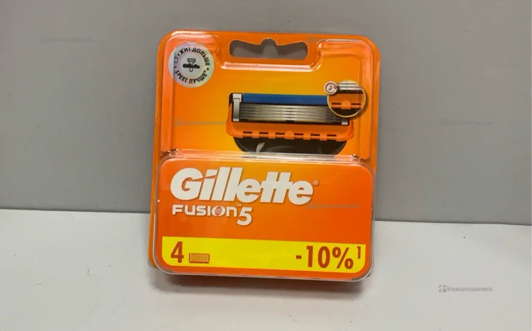 Gillette Fusion 5 (4 кассеты)