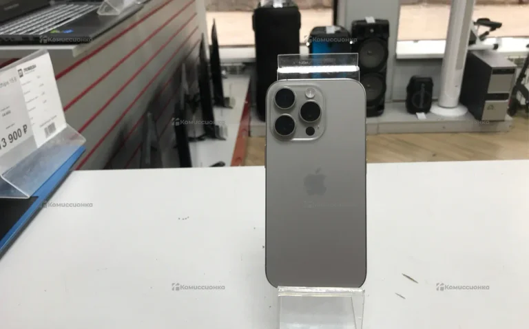 Apple iPhone 16 Pro 8/256 ГБ
