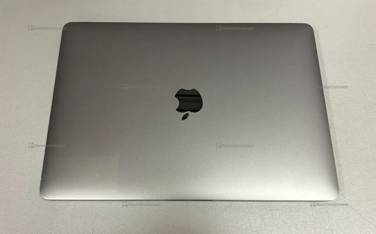 Ноутбук Apple MacBook 2022