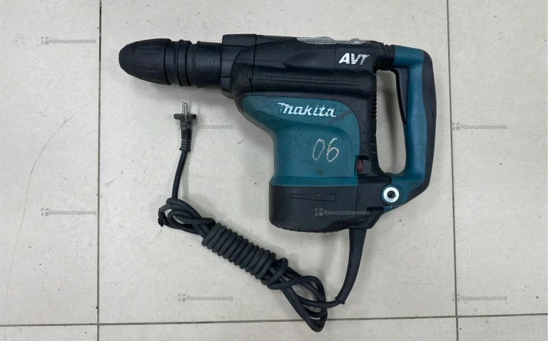 Перфоратор makita HR4511C