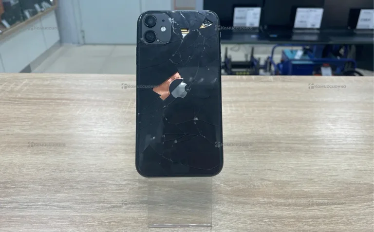 Apple iPhone 11 64ГБ