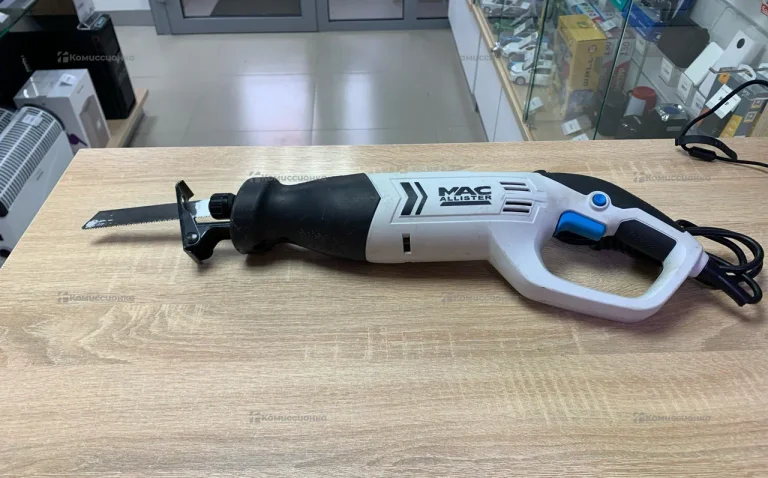 Сабельная пила macallister