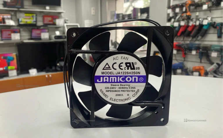 Вентилятор Jamicon.
