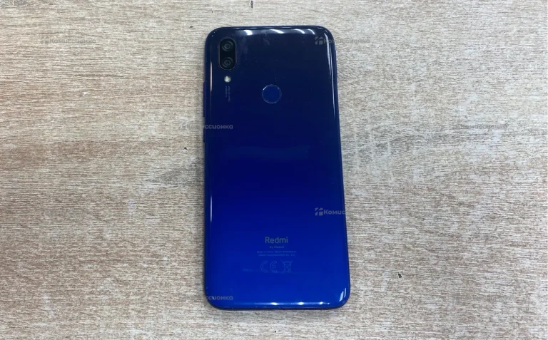 Xiaomi Redmi 7 2/16 ГБ