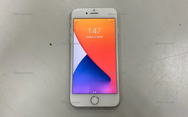 Apple iPhone 7 2/32 ГБ