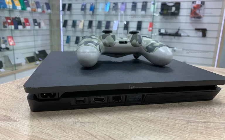 Приставка Sony ps4 slim 500gb.