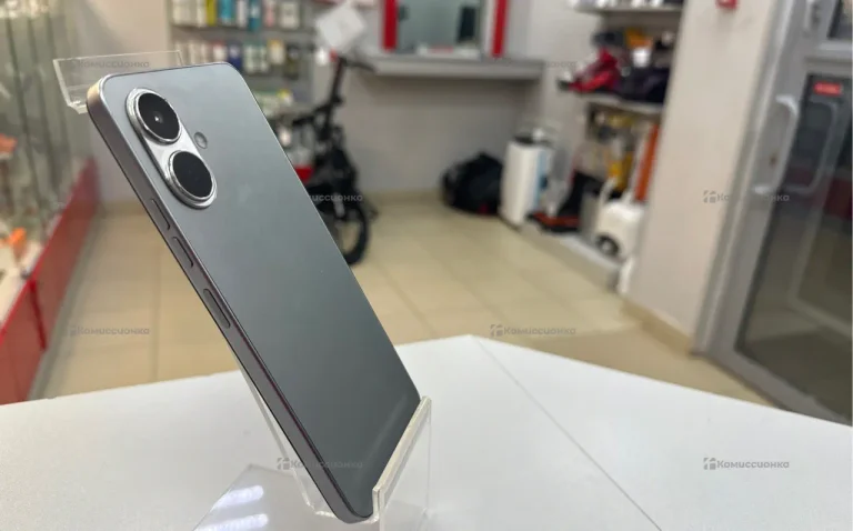 Tecno Spark Go 2 3/64 ГБ