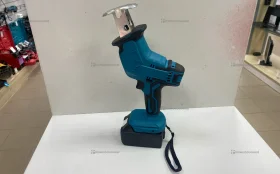 сабельная пила Makita синий кейс