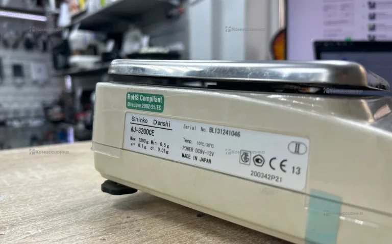 Весы  лабораторные VIBRA AJ-3200CE