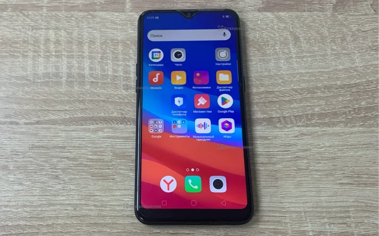 Oppo A5s (AX5s) 3/32 ГБ