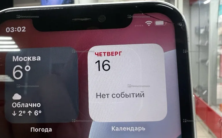 Apple iPhone 11 4/64 ГБ