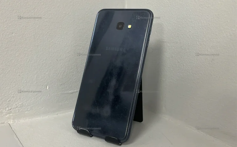 Samsung j4+ 3/32GB