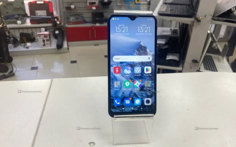 Xiaomi Redmi 8 4/64 ГБ