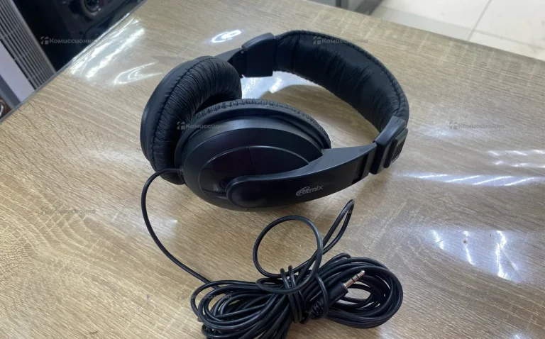 Наушники полноразмерные Ritmix