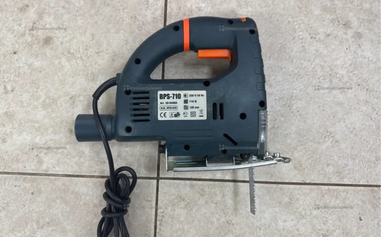 Электролобзик bort BPS-710U