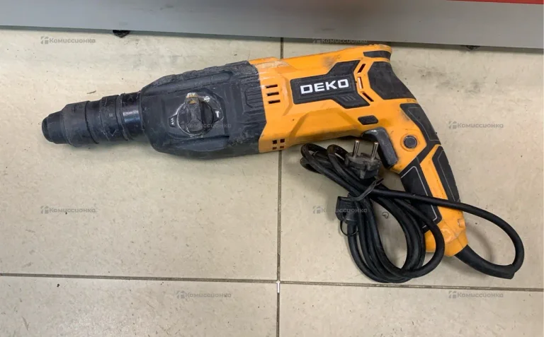 Перфоратор сетевой DEKO DKH950W