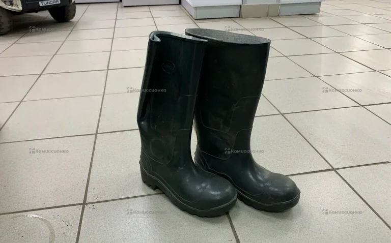 Сапоги резиновые