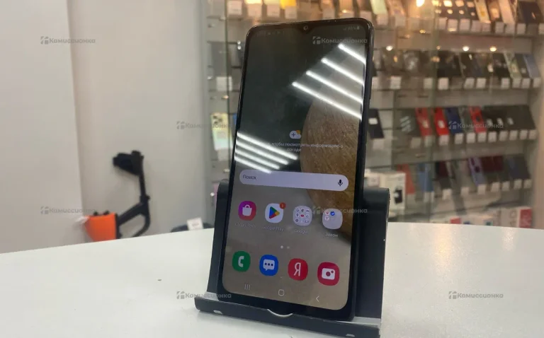 Samsung Galaxy A12 3/32 ГБ