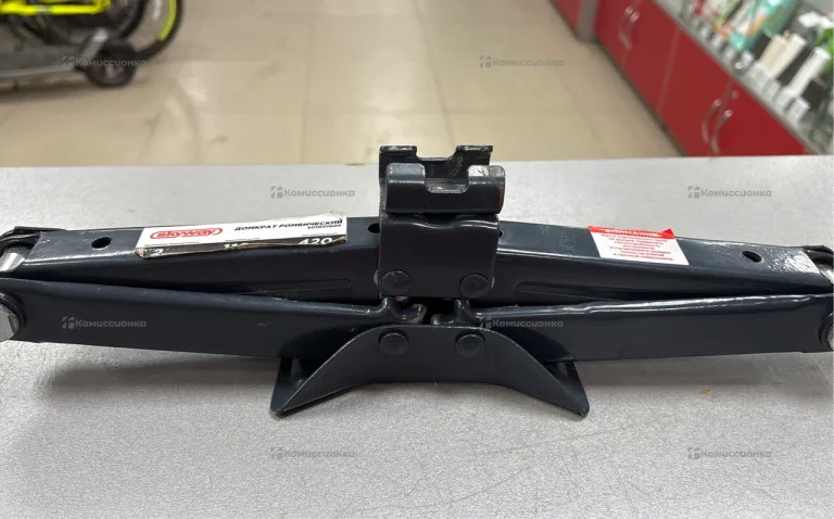 Домкрат skyway