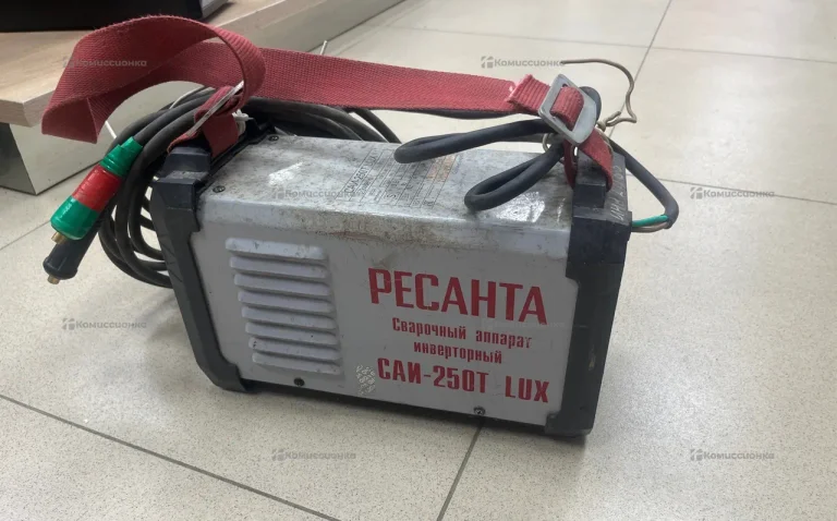 сварочный аппарат Ресанта САИ-250Т LUX