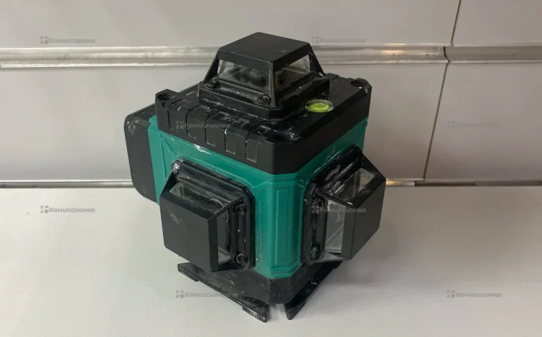 Laser level