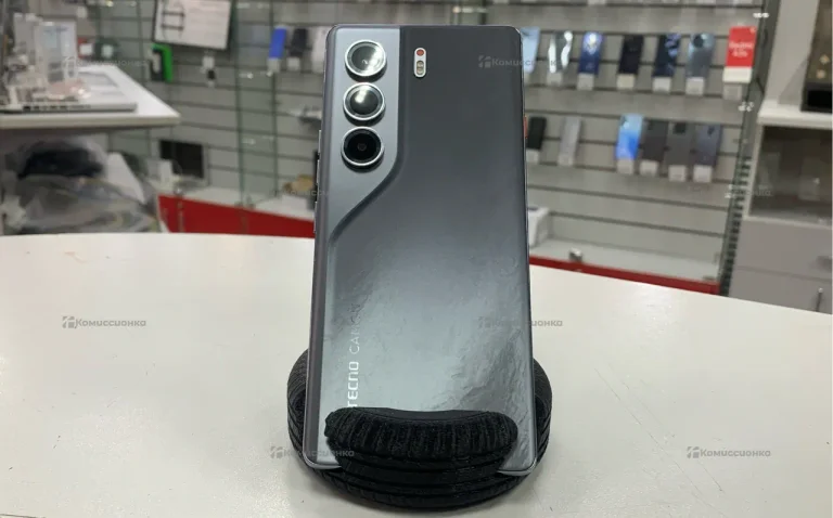 Tecno CAMON 40 Pro 5G 12/256 ГБ