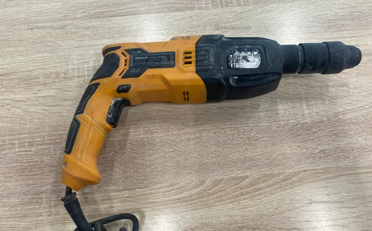 Перфоратор DECO DK850W