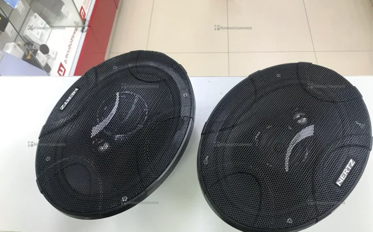 Колонка Hertz DCX 710.3