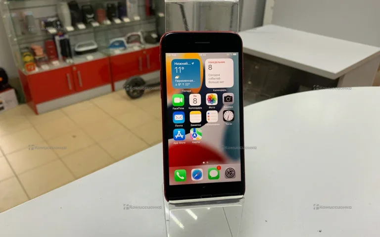 Apple iPhone 8 64 ГБ