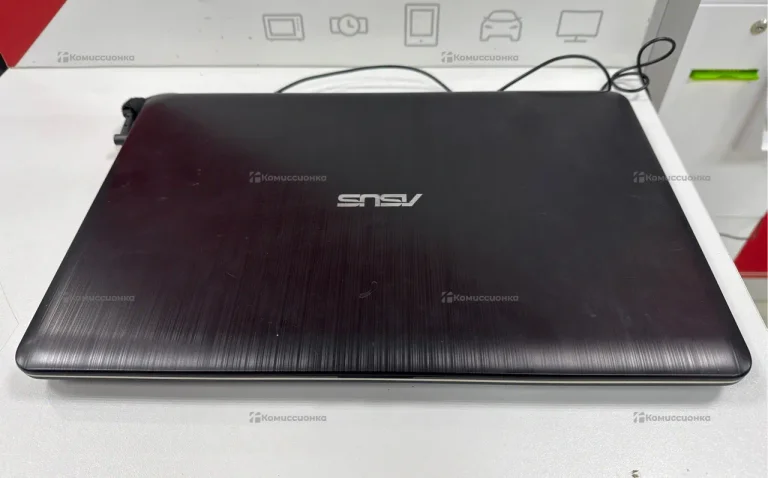 Ноутбук  ASUS D540M