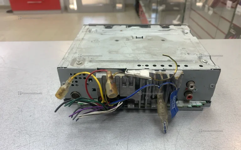 Автомагнитола Pioneer DEH-S100UB