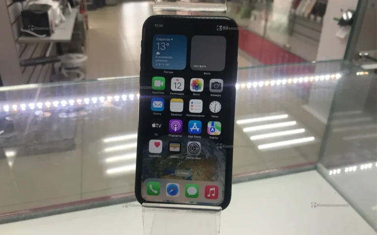 Apple iPhone XR 3/64 ГБ