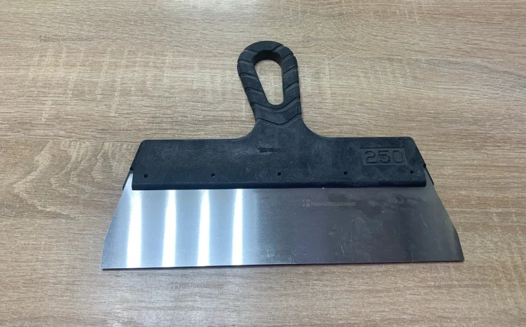 шпатель фасадный 250мм