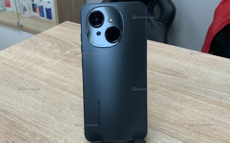 Tecno Spark Go 1 4/64 ГБ