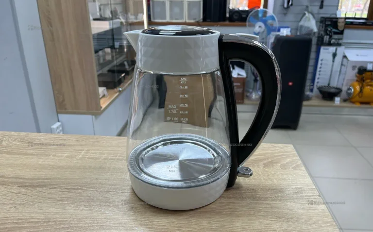 Чайник Polaris PWK 1704CGL