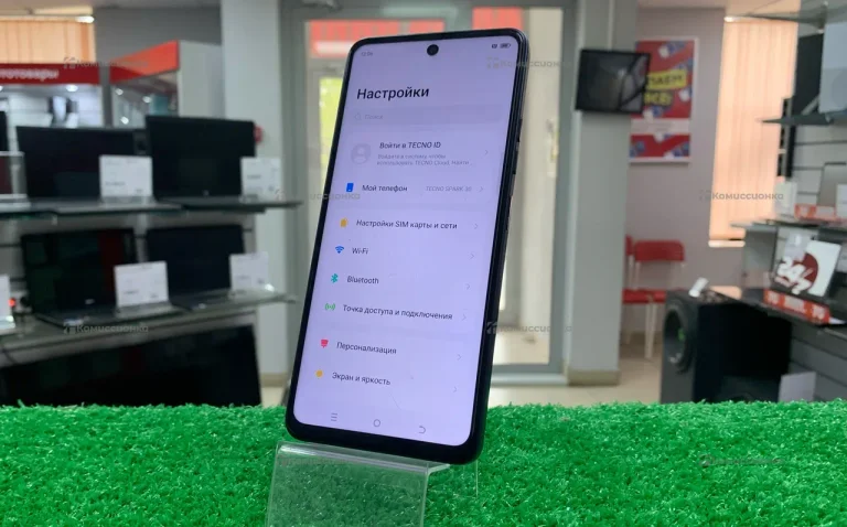 Tecno Spark 30 8/128 ГБ