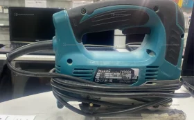 Электролобзик makita JV0600K