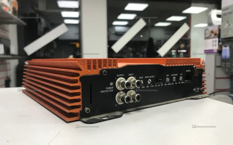 Усилитель  RAVEN 2.750W