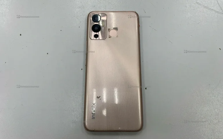 Infinix HOT 12 Play 4/64Gb NFC