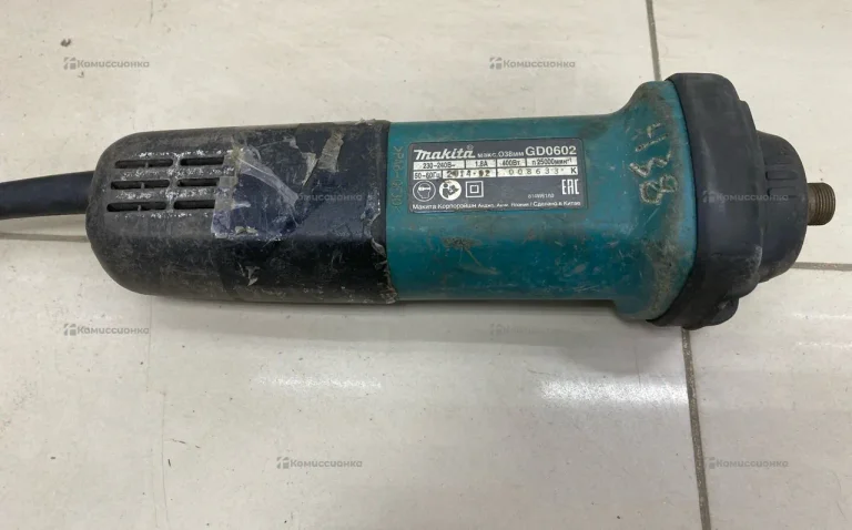 Прямая шлифмашина makita GD0602