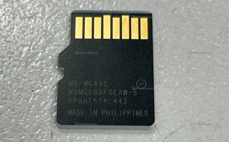 Карта памяти Samsung EVO Plus microSDXC 64 ГБ