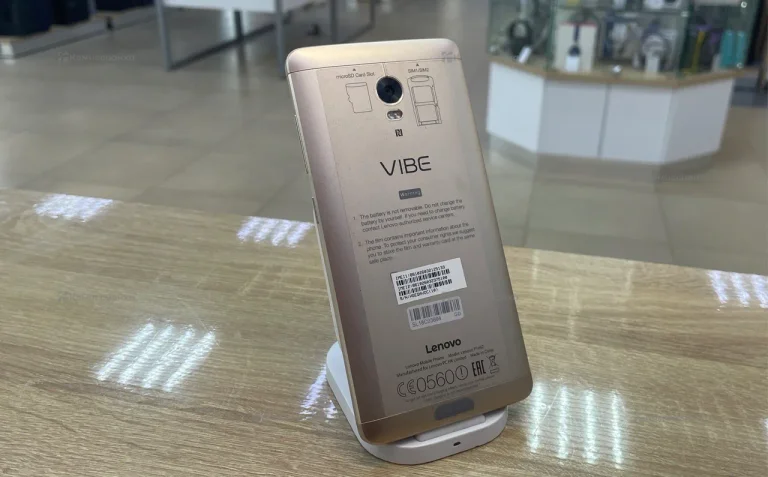 Lenovo Vibe P1 2/32 ГБ