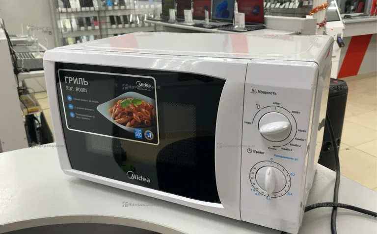 Микроволновая печь Midea MG820