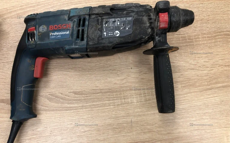 Перфоратор BOSCH Professional GBH 240