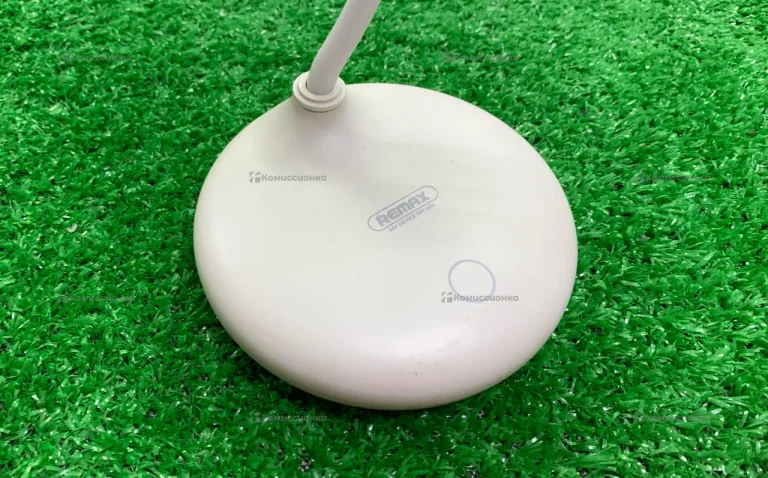 Лампа настольная