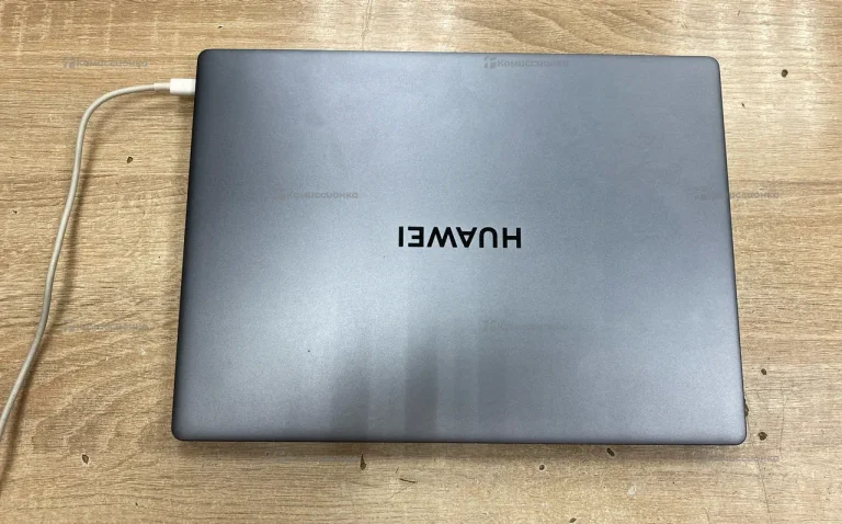 Ноутбук  HUAWEI D16